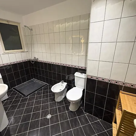 Appartement Elysium 2 *